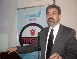 İnci Akü Ceo'su Paker, Manisalı İşadamlarına Konferans Verdi