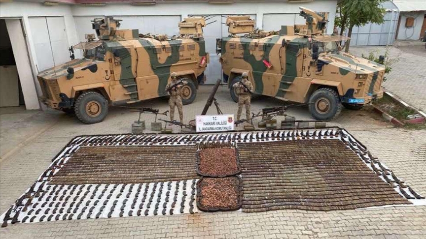 Çukurca'da "Eren Abluka-37 Şehit Jandarma Astsubay Çavuş Aydın Güleken Operasyonu" başlatıldı