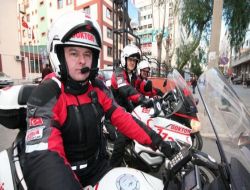 Motosiklet Cankurtaranlar Şehir İçinde Hızlarıyla Yaşam Kurtarıyor