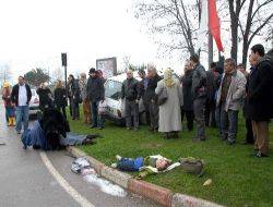 Hastaneden Dönen Anne İle Çocuğuna Araç Çarptı, Anne Hayatını Kaybetti