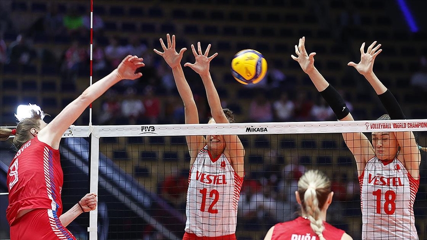 Filenin Sultanları, Sırbistan'a 3-0 mağlup oldu!