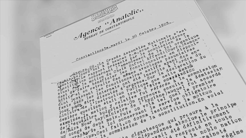 Cumhuriyet'in ilanı AA bültenlerinde..