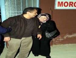 Göle'de Öldürülen Öğretmen Saadet Ulus'un Cenazesi Denizli'ye Getirildi
