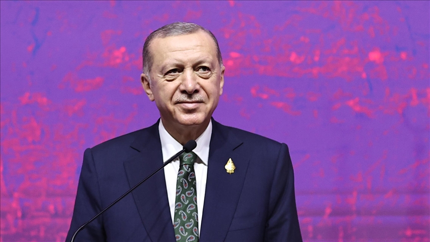 Cumhurbaşkanı Erdoğan'dan "Öğretmenler Günü" mesajı