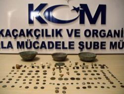 Kargo Paketinde, Tarihi Eserler Ele Geçirildi!