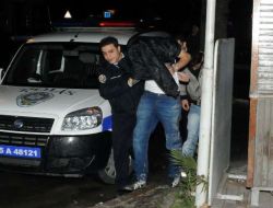İzmir'de Kanlı Bar Baskını