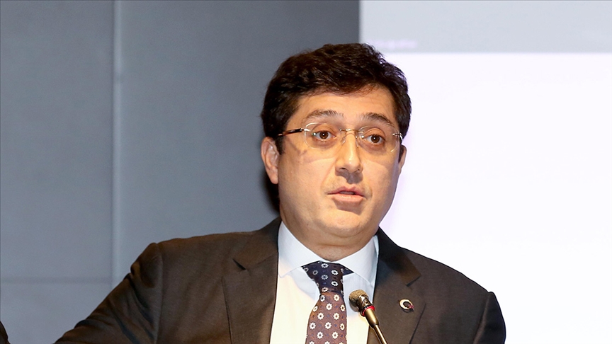 Beşiktaş Belediyesi'ndeki 'rüşvet' soruşturmasında eski başkan Hazinedar'ın ifade işlemleri başladı