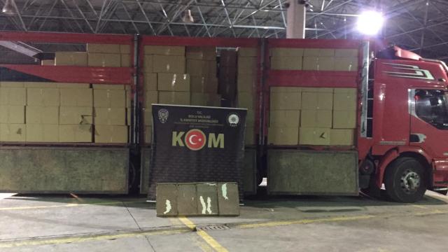 Bolu'da tırda 6 milyon 232 bin makaron ele geçirildi!