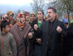 Mhp'li Özkan'dan Köylülere Destek Sözü