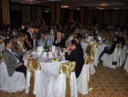 İzmirli Hekimler Tıp Balosunu Buruk Geçirdiler