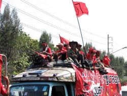 Tayland'da 'Kırmızılılar'ın Hükümeti Protestoları Devam Ediyor!.
