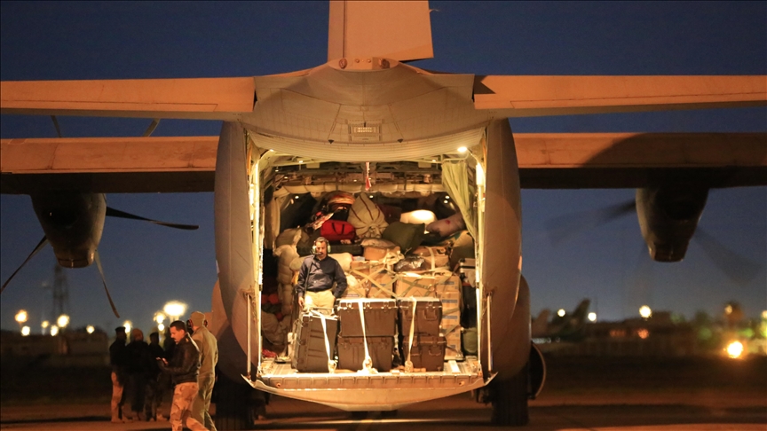 Muş: Yurt dışından gelen yardım malzemeleri ve bu ekipmanlar gümrük vergisinden muaftır