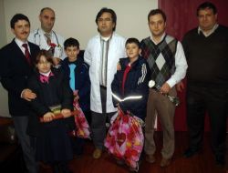 Öğrenciler Doktorların Bayramını Kutladı