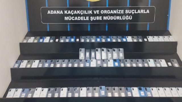 Adana'da kaçakçılık operasyonlarında 8 zanlı yakalandı
