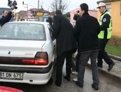 Sakarya'dan Otomobil Çalan Hırsız, Düzce'de Yakalandı