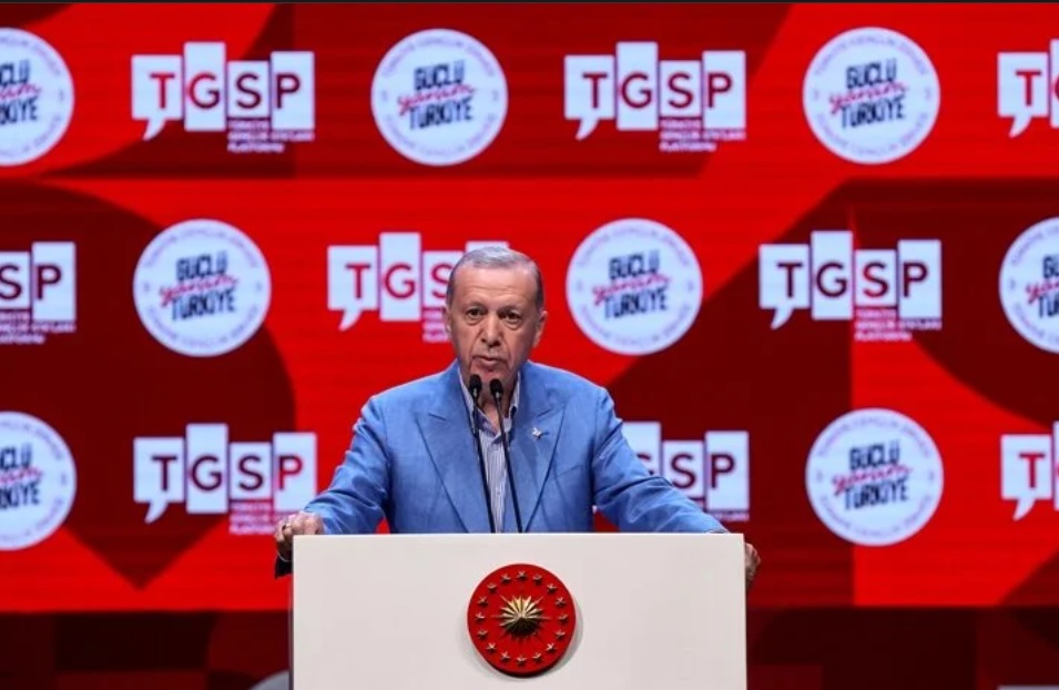 Cumhurbaşkanı Erdoğan: Gençlerimize her türlü desteği vermeye devam edeceğiz