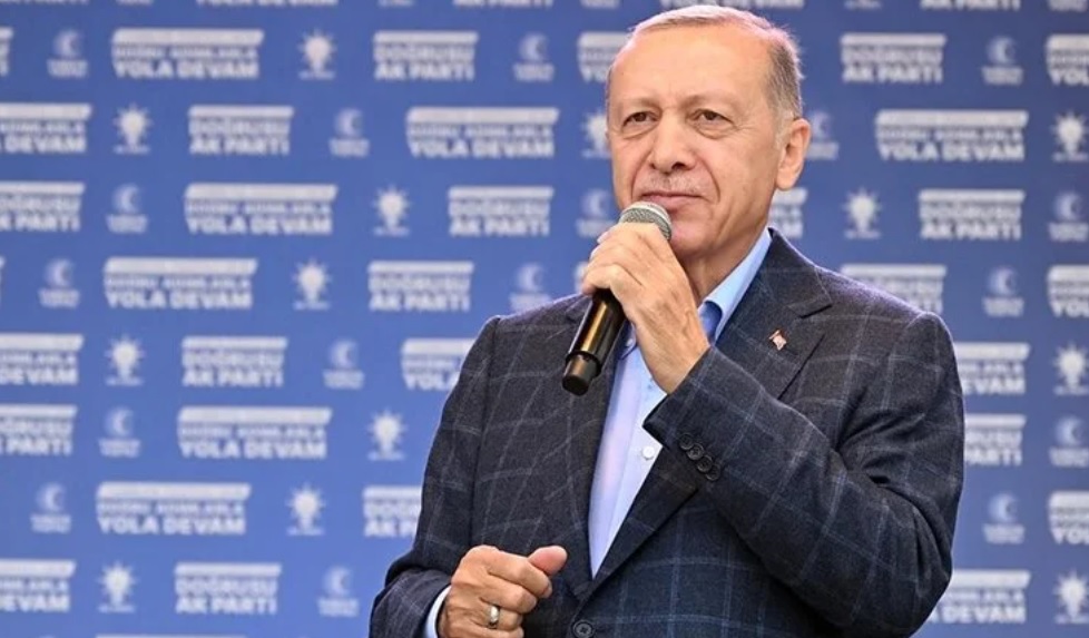 Erdoğan: Hedefimiz 2023 bitmeden Türkiye içinde tek bir eli kanlı terörist bırakmamak