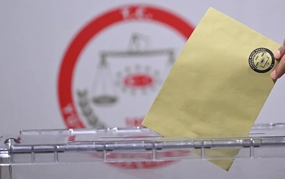 YSK ABD, Kanada, Avustralya, İrlanda ve İngiltere'de oy verme işlemi süresini uzattı