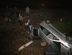 Zonguldak'ta Otomobil Dereye Uçtu: 1 Yaralı