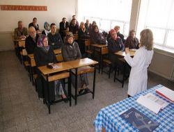 İnegöl'de Veliler Öğrenci Oldu