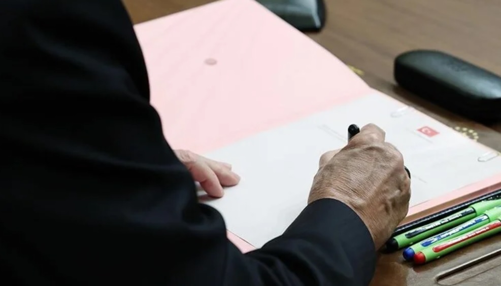 Seçimlerin yenilenmesine ilişkin Cumhurbaşkanı Kararı Resmi Gazete'de yayımlandı