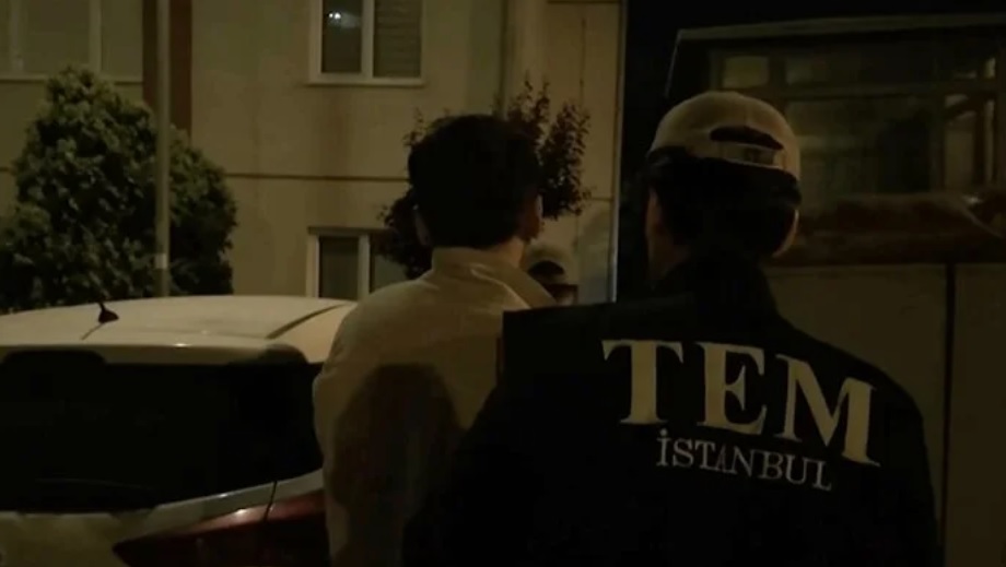 Deniz Kuvvetleri Komutanlığı'ndaki FETÖ mensuplarına yönelik operasyonda 30 zanlı yakalandı