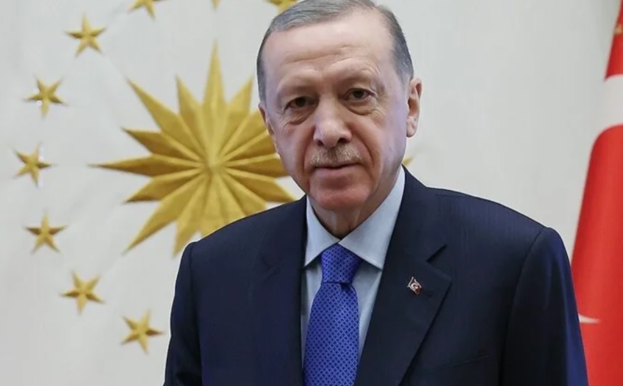 Cumhurbaşkanı Erdoğan, İstanbul'un fethinin 570. yıl dönümünü kutladı