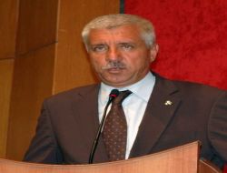 "Başbakan, Öcalan'ın Dediklerini Birer Birer Yapma Gayretine Girdi!"