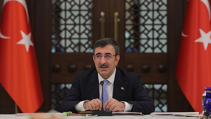 Yılmaz: Ekonomimizin rekabet gücünü artırmaya dönük adımlara kararlılıkla devam edeceğiz