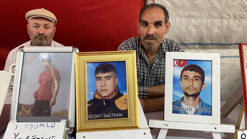 'Babalar Günü' hediyesi olarak evlatlarını istiyorlar