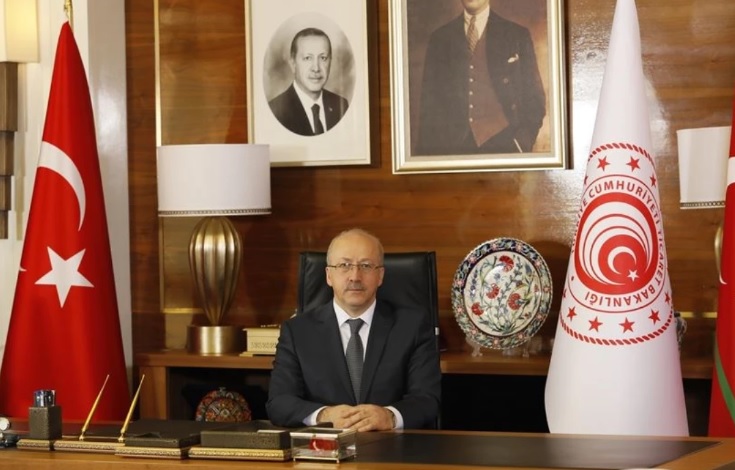 SEZAİ UÇARMAK 'YENİDEN BAKAN YARDIMCISI' OLDU