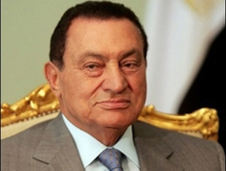 Hüsnü Mübarek Yaşıyor!