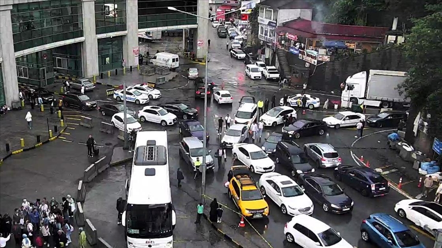 Sarp Sınır Kapısı'ndan bayram tatilinde 270 bin kişi geçti!