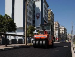 Vatan Bulvarı'na İki Kat Asfalt