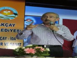 Kılıçdaroğlu, Başbakan Erdoğan'a Fıkrayla Yüklendi.