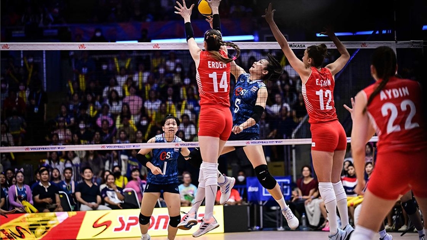 "Filenin Sultanları" FIVB Milletler Ligi Finalleri'ne İtalya maçıyla başlıyor