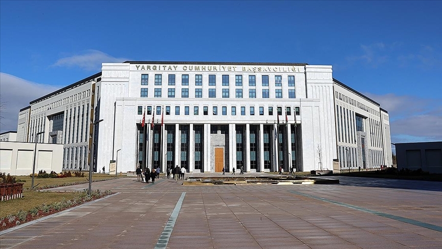 Yargıtay, Can Atalay'ın tahliyesi ve yargılamanın durması istemini reddetti