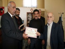 Hijyen Kurallarına Uyan Esnaflara Takdirname Verildi