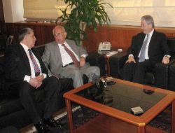 "Türkiye Sadece Anayasa Meselesini Çözmekle Yetinemez, Bütün Meseleleri Eşzamanlı Çözmeli"