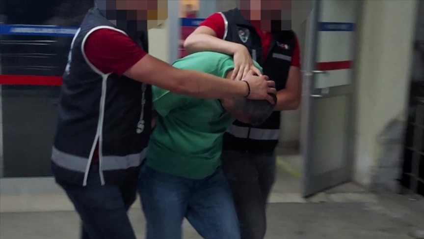 FETÖ firarisi hakim yakalandı!