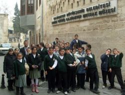 Belediye 10 Bin İlköğretim Öğrencisini Müzelerle Tanıştırdı