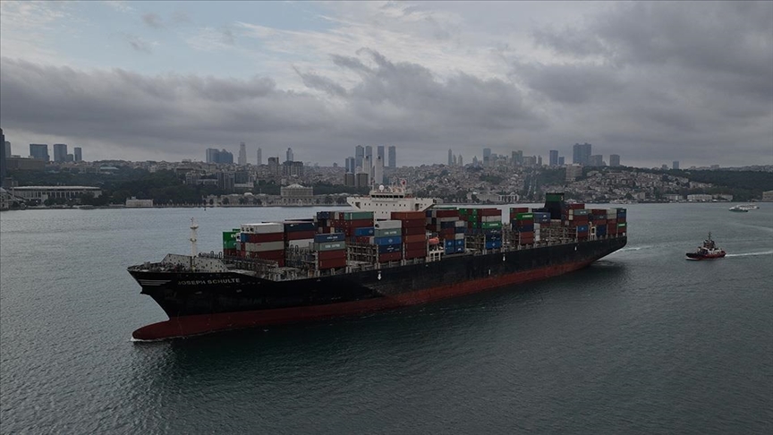 Odessa Limanı'ndan ayrılan "Joseph Schulte" adlı gemi İstanbul Boğazı'na ulaştı
