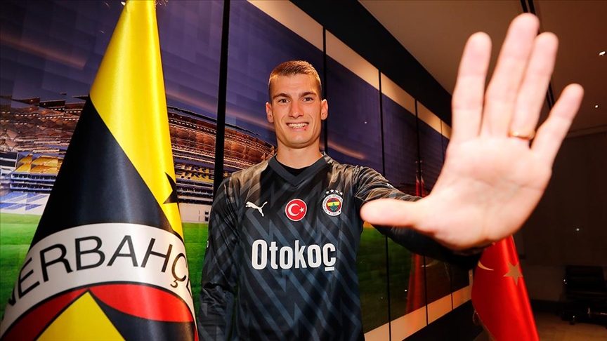 Fenerbahçe, kaleci Livakovic'in transferini açıkladı!