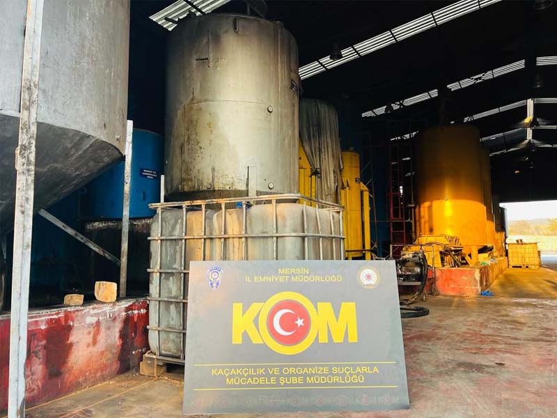 MERSİN POLİSİ KAÇAKÇILARA GÖZ AÇTIRMIYOR