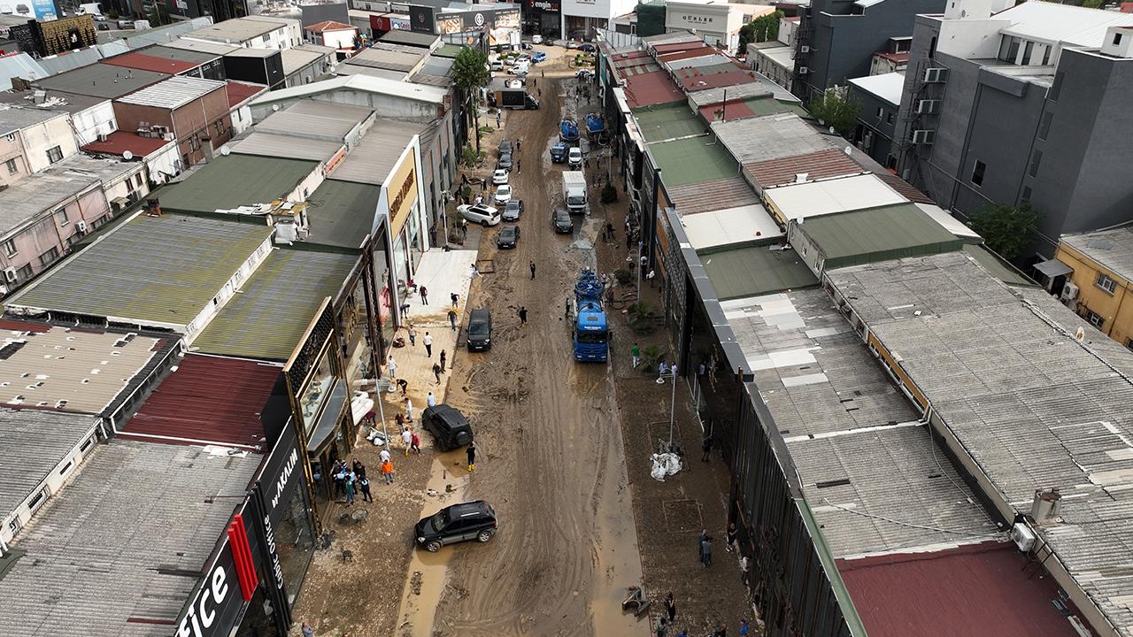 İstanbul'da selin yaşandığı ilçelerde büyük hasar oluştu