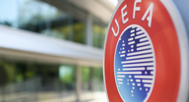 UEFA'dan Türk Hakemlere Görev