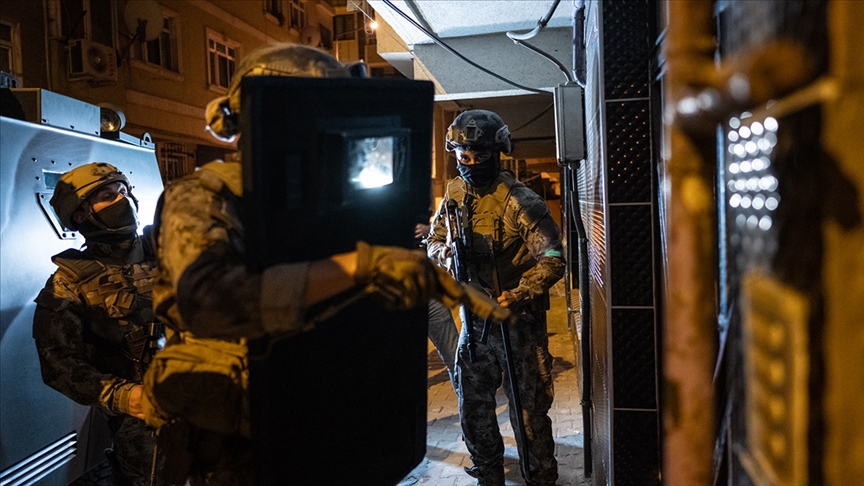 Yerlikaya: 10 ilde düzenlenen operasyonlarda 265 zehir taciri yakalandı