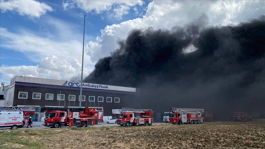 Silivri'deki Bir Fabrikada Yangın Çıktı!