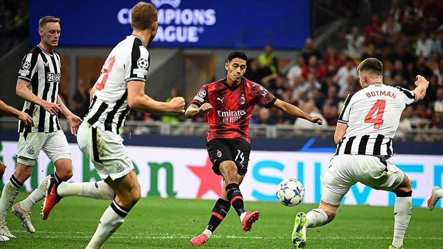 UEFA Şampiyonlar Ligi'nde 2023-24 sezonu iki maçla başladı