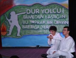 Öğrenciler, 18 Mart Oratoryosu İle Duygulandırdı
